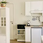 Appartamento ampio e confortevole Sabu Home vicino Metro Rione Alto