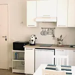 Appartamento ampio e confortevole Sabu Home vicino Metro Rione Alto