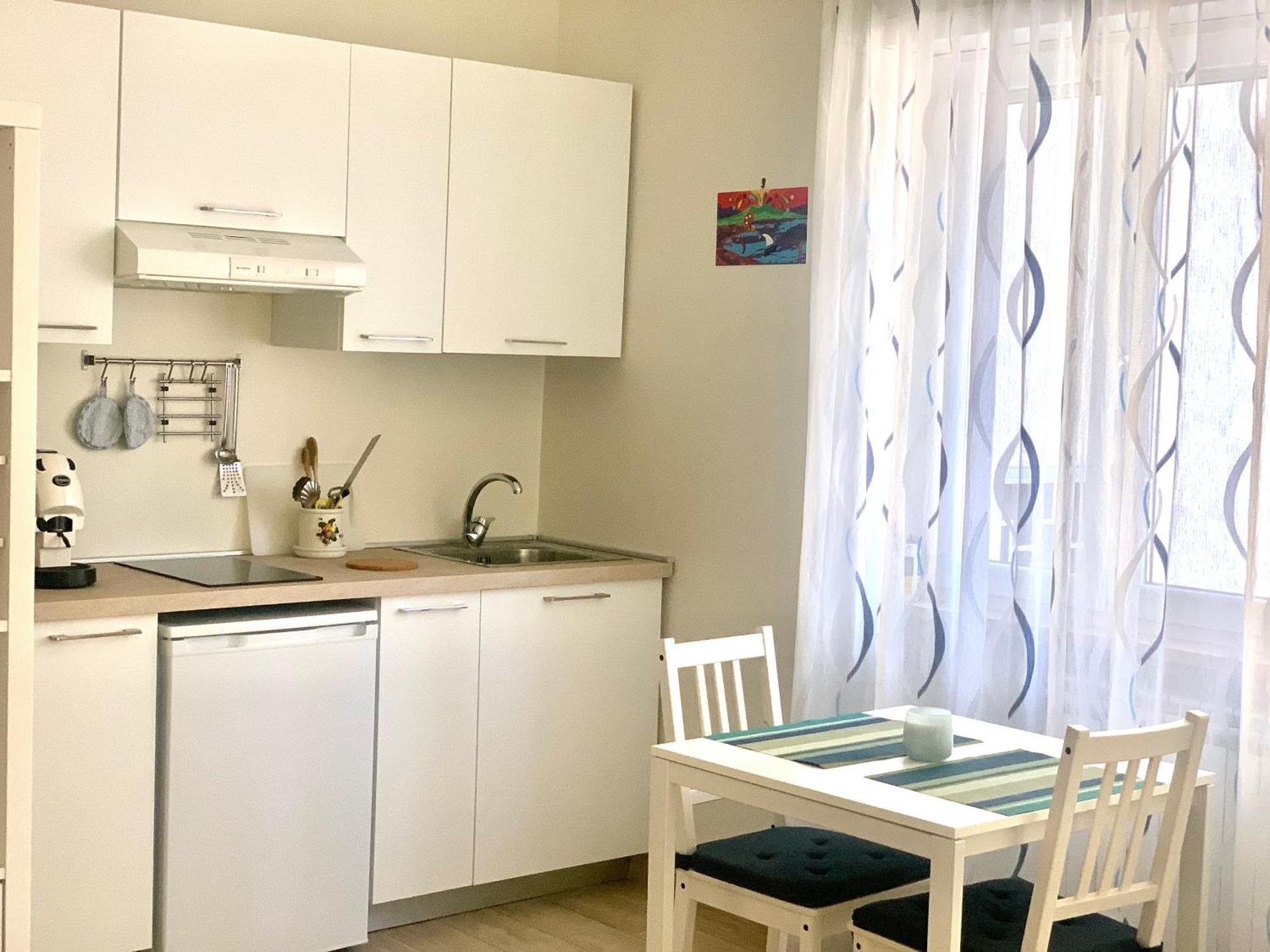 Casa vacanze Ampio E Confortevole Sabu Vicino Metro Rione Alto *