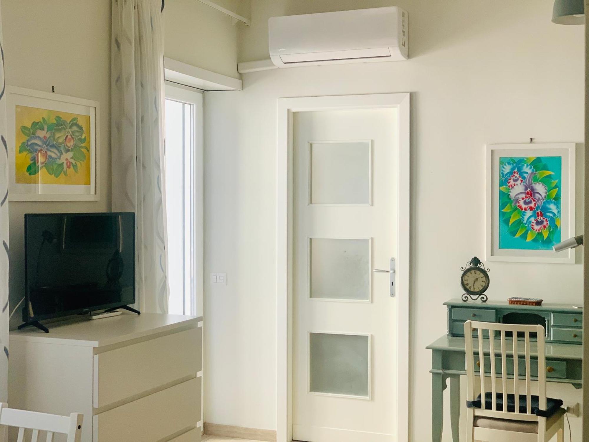 Casa vacanze Ampio E Confortevole Sabu Vicino Metro Rione Alto Napoli